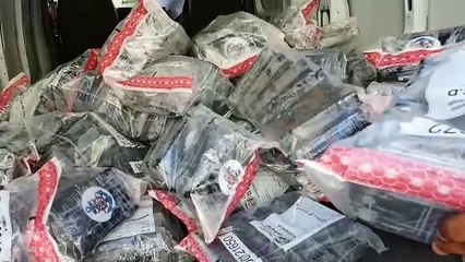 OCUPAN 362 PAQUETES PRESUMIBLEMENTE COCAÍNA EN PERAVIA