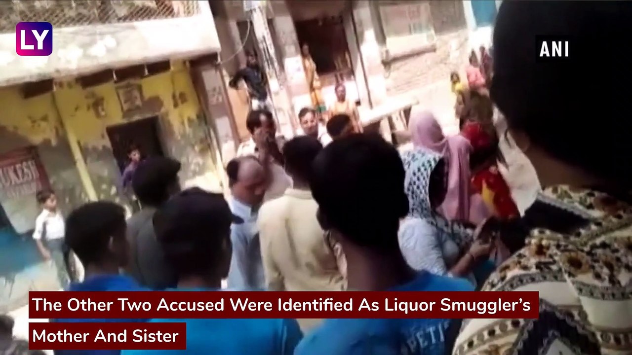 Delhi: Liquor Smuggler And His Family Members A...