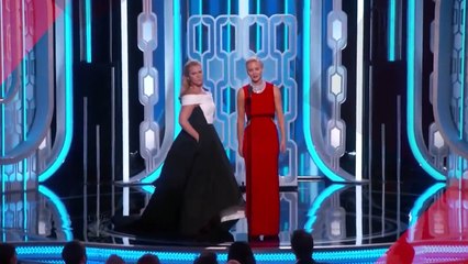 10 Famous People Who Are Actually Fake Friends