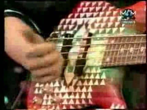 Stuart Zender bass solo