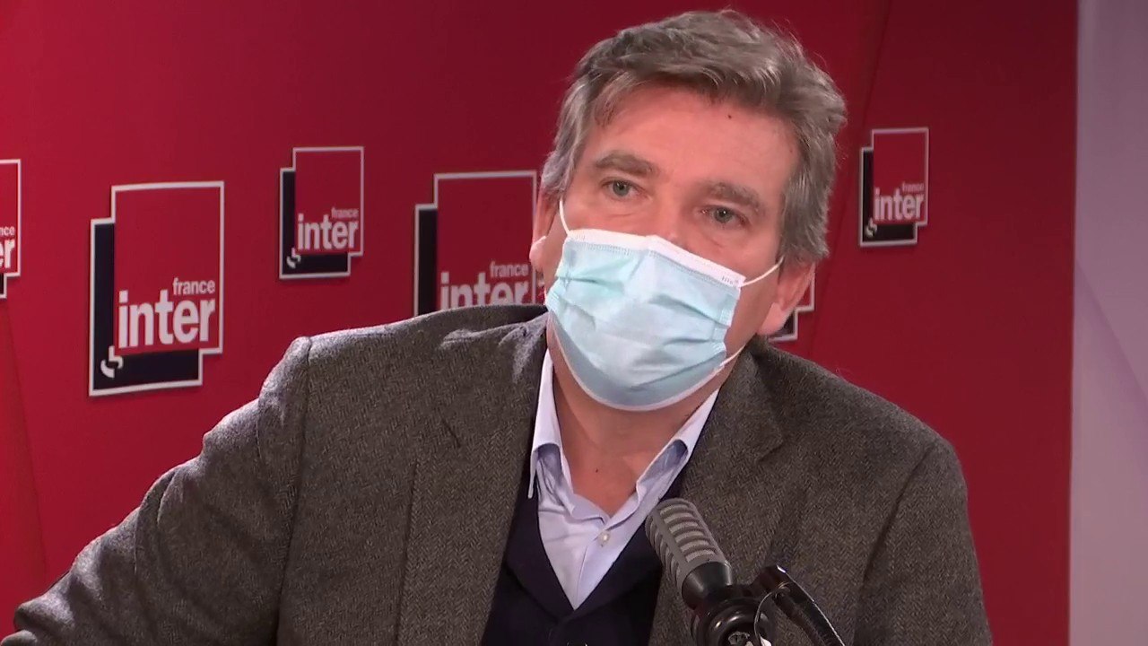 "Ce qui est train de s'installer partout, c'est le rétrécissement du monde, le retour de la Nation" (Arnaud Montebourg)