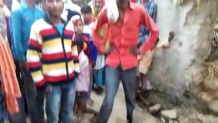 कच्ची दीवार गिरने से नाबालिक बच्चे की मौके पर ही दर्दनाक हुई मौत