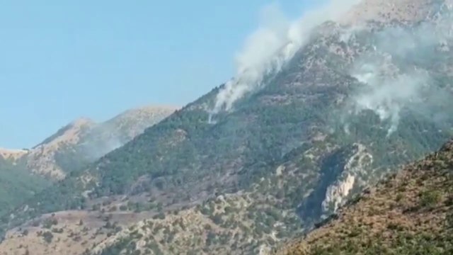 Ora News - Gjirokastër, shënohen 4 vatra të reja zjarri, dyshohen si të qëllimshme