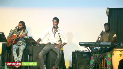 BÉNIN QUI EST FRAUBI, LE POÈTE AUX PIEDS NUS