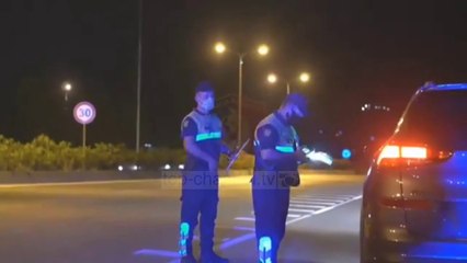 Top News - ‘Mos fluturo në timon’/ Policia shton kontrollet në rrugë