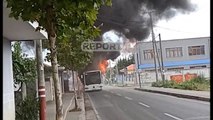 Report TV - Shmanget tragjedia! Momentet kur digjet autobusi në Paskuqan