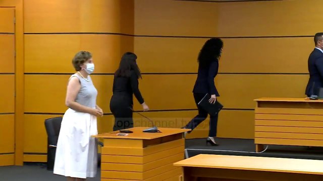 Konfirmohet kryegjyqtari i Tiranës, shkarkohet gjyqtarja e Shkodrës