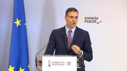 Sánchez dice que las campañas de vacunación "podrían estar" en mayo