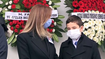 Kılıçdaroğlu, CHP Kadın Kolları Başkanı Nazlıaka'nın babasının cenaze törenine katıldı - ANKARA