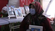 Diyarbakır annelerinden PKK'lı teröristlerin yol yapan 3 işçiyi şehit ettiği saldırıya tepki
