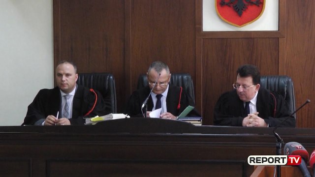 Report TV - Ceremonia, Meta njeh zgjedhjet në universitete dhe dekreton rektorët e rinj