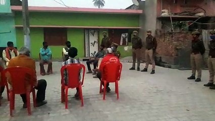 आगामी त्योहारों को लेकर सिंगाही पुलिस ने संभ्रात व्यक्तियों के साथ की बैठक