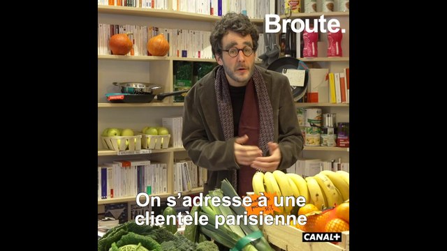 Il vend des biens essentiels pour rester ouvert - Broute - CANAL+