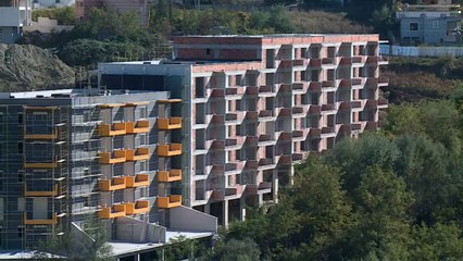 Top News - Covid godet dhe ndërtimin/ 33% më pak leje të reja në 2020