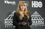 No tech for Nicks: Stevie Nicks doesn't have a computer
