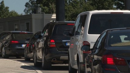 Mijëra qytetarë kalojnë nga Vërmica-Lajme