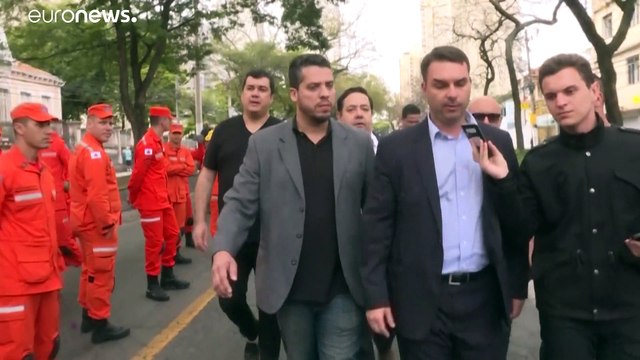 Flávio Bolsonaro acusado de crimes por corrupção