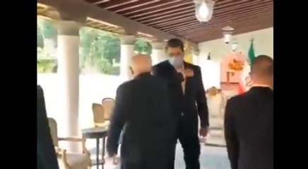 Sosyalist lider "Selamün Aleyküm"  diyerek karşıladı