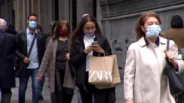 Las comunidades endurecen las restricciones