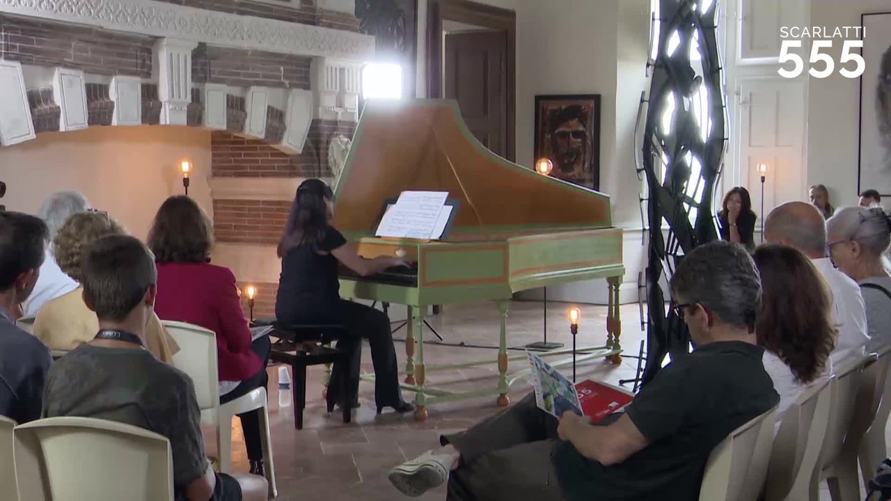 Scarlatti : Sonate pour clavecin en Fa Majeur K 297 LS 19 (Allegro), par Carole Cerasi - #Scarlatti555