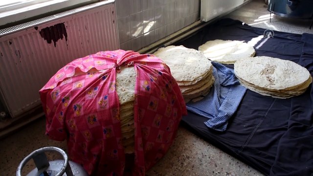 Yöresel yufka ve erişte üretimi kadınların geçim kaynağı oldu - KIRŞEHİR