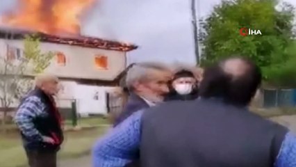 Çaresizce yanan evlerini izlediler