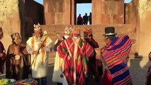Presidente electo de Bolivia recibe simbólico bastón de mando en Tiwanaku