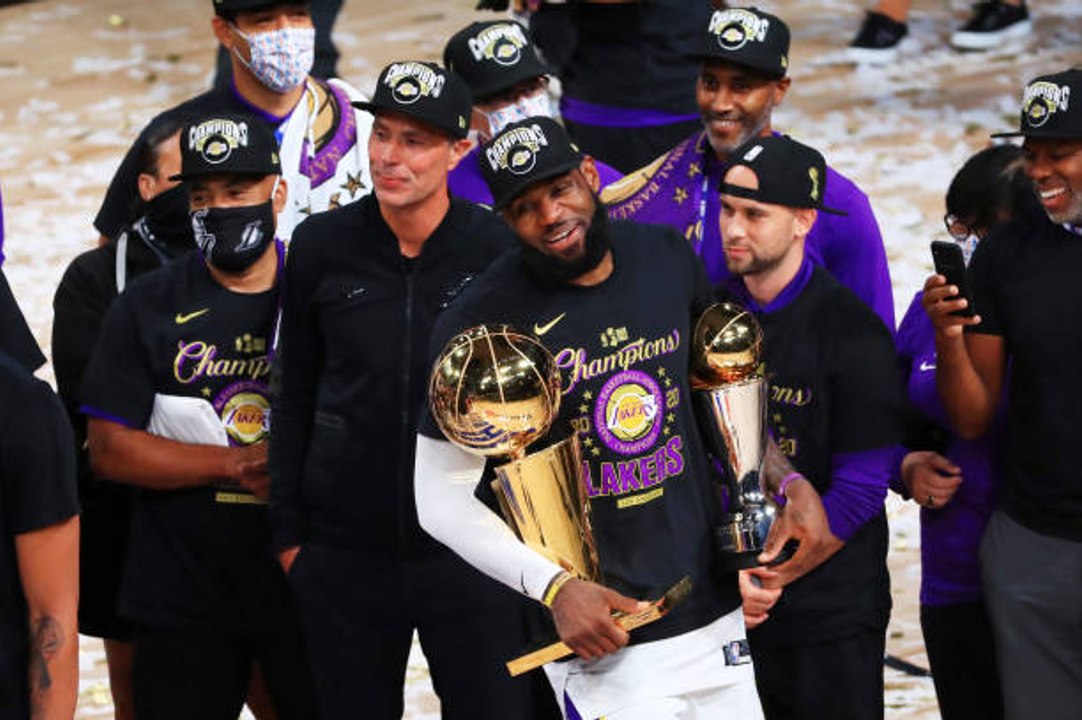 Los Angeles Lakers Win NBA Title