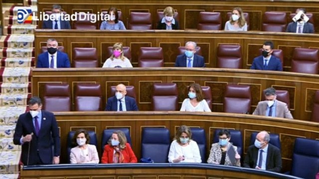 Enfrentamiento entre Sánchez y Casado en el Congreso por los indultos a los golpistas