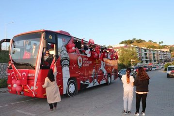 Atatürk'ün Havza'ya gelişinin 102. yıl dönümü konvoy oluşturularak ve havai fişeklerle kutlandı
