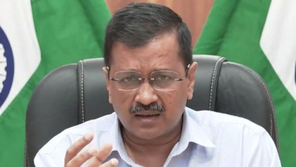 Kejriwal hits out at Centre over vaccine shortage
