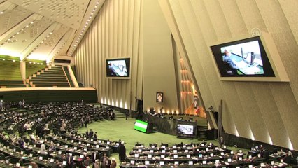 TAHRAN - İranlı milletvekilleri Viyana'daki müzakerelerin hızla neticelenmesini bekliyor (2)