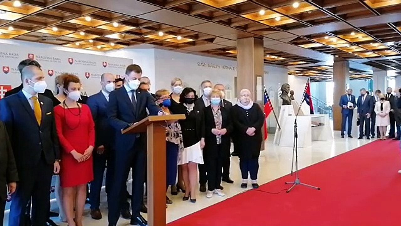 ZÁZNAM: TK premiéra SR Eduarda Hegera