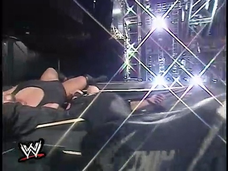 Shane McMahon vs. Big Show - Backlash 2001