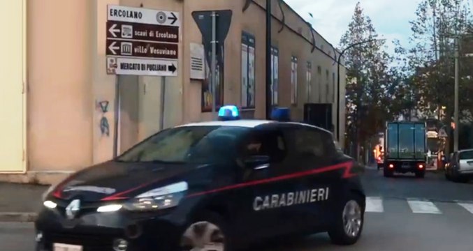 Camorra nel Vesuviano, tentato omicidio reggente clan rivale: 3 arresti tra i Terracciano (26.05.21)