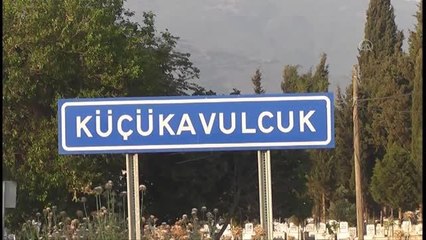 Ödemiş'teki Küçükavulcuk Mahallesi sakinleri elektrik trafosunun yenilenmesini istedi