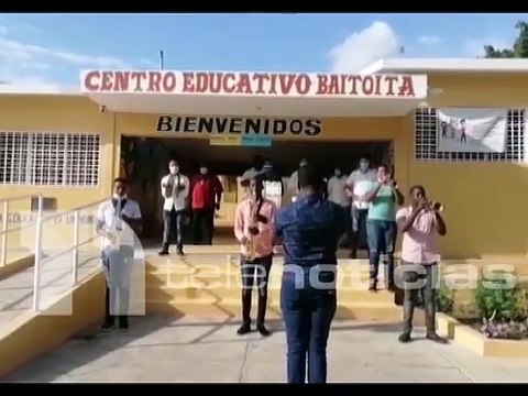 #Telenoticias / Ministro de Educación inicia semiprensencialidad desde Barahona / 25 de mayo 2021