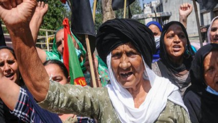 Farmers observe ‘black day’ amid COVID lockdown!
