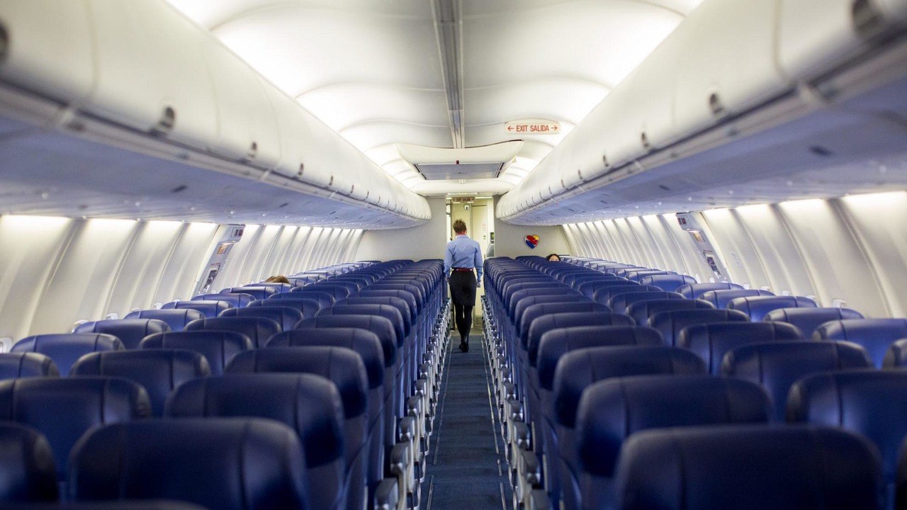 Southwest Airlines Bringing Back Alcoholic Beverages This Summer