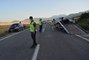 GAZİANTEP - Şarampole devrilen otomobildeki 4 kişi yaralandı