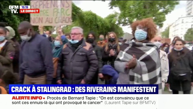Paris: des riverains manifestent contre le trafic de drogue dans le quartier de Stalingrad