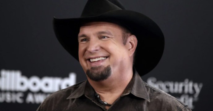 Nashville Music Execs Told Garth Brooks He'd Never Get a Record Deal with a Name Like Gar
