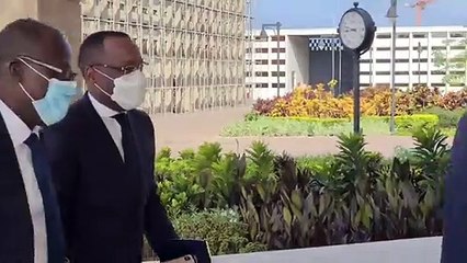 Bénin : l'ambiance du premier conseil des ministres du Gouvernement Talon II