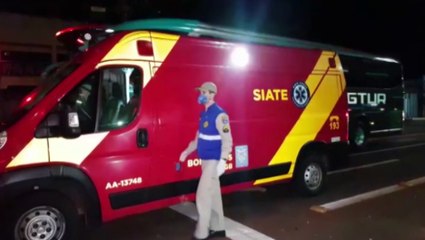 Mulher fica ferida em acidente de trânsito na Av. Tancredo Neves