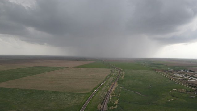 Severe storms sweep through Kansas