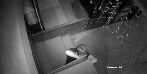 Son dakika haberi! Üsküdar'da kısıtlama saatinde '1 paket kuruyemiş' hırsızlığı kamerada