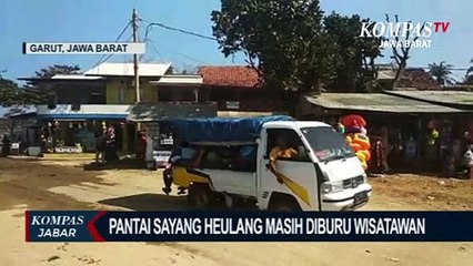 Isi Liburan, Pantai Sayang Heulang Ramai Pengunjung