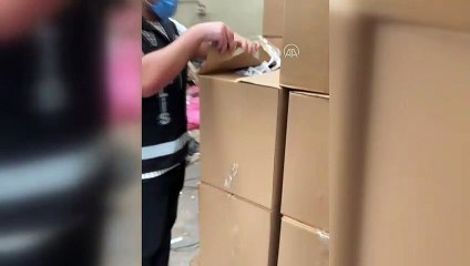 ADANA - Gümrük kaçağı 12 milyon makaron ele geçirildi