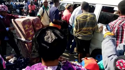 Vulcano e terremoti, migliaia in fuga da Goma