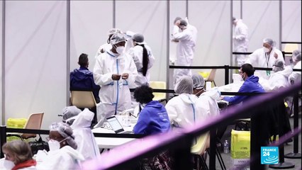 Volunteers take part in Covid-19 transmission study at Paris concert